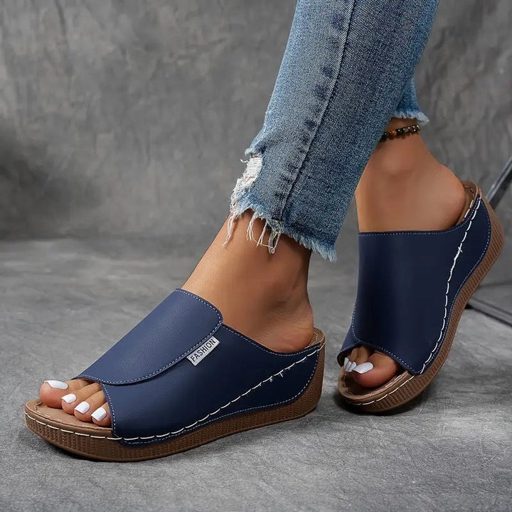 Skyla – Comfort Slide Sandals